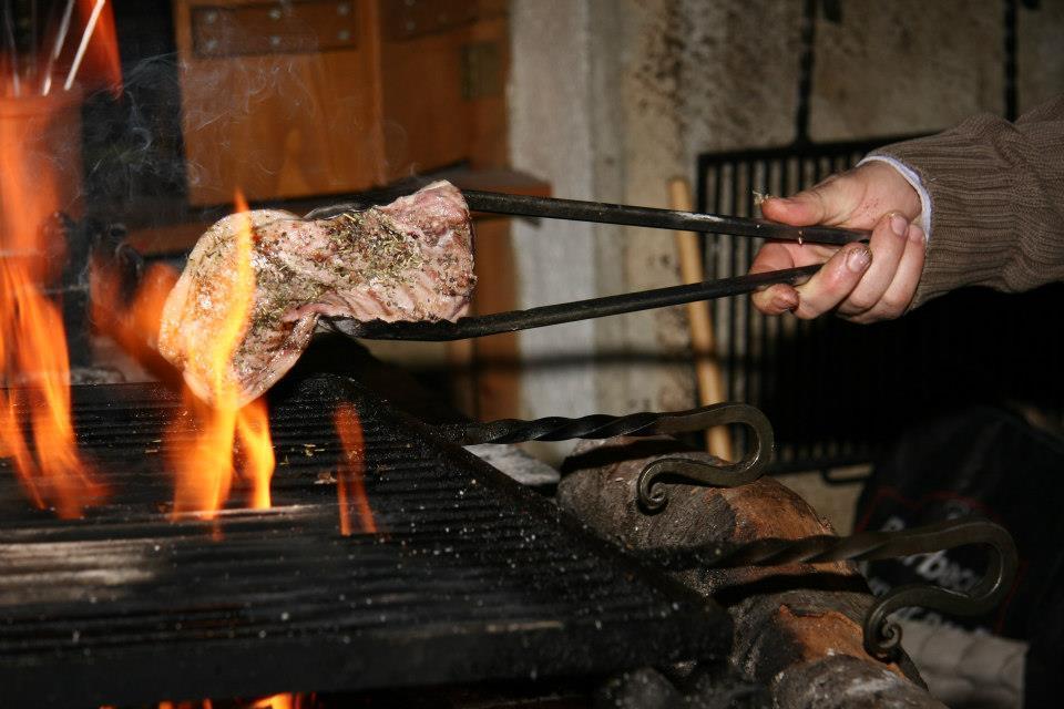 Auberge De La Perdrix Hauterive-la-Fresse エクステリア 写真