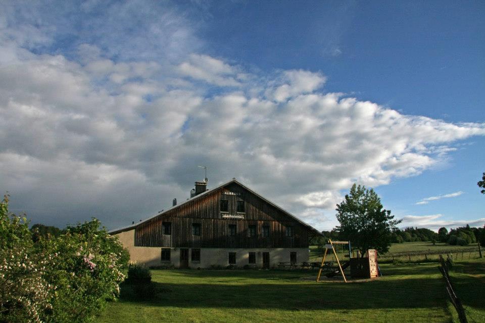 Auberge De La Perdrix Hauterive-la-Fresse エクステリア 写真
